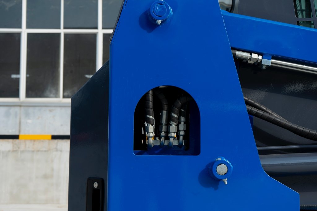 Mini Skid Steer Kubota D1105 Diesel 5 Mini Skid Steer Kubota D1105 Diesel 5