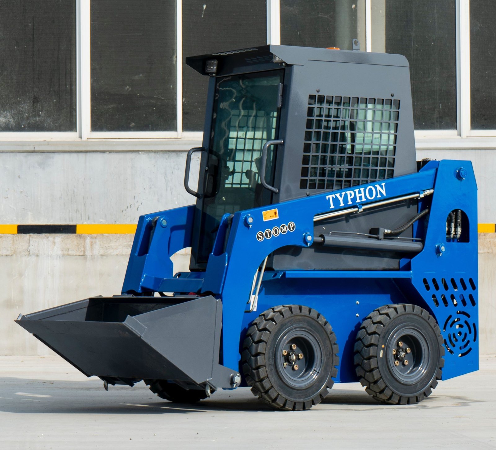 TYPHON STOMP 509 TYPHON STOMP 509 scaled 1