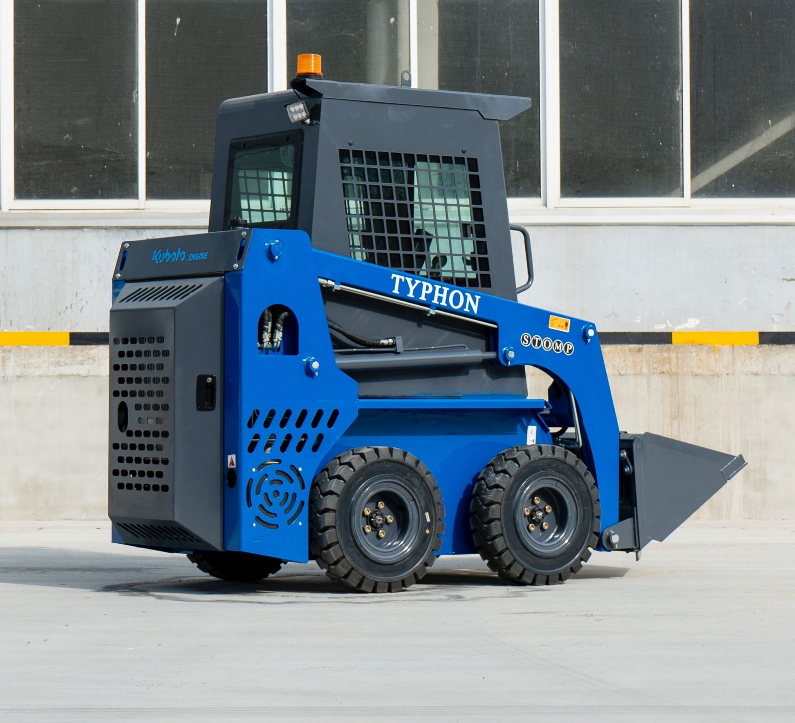 TYPHON STOMP 5091 TYPHON STOMP 5091